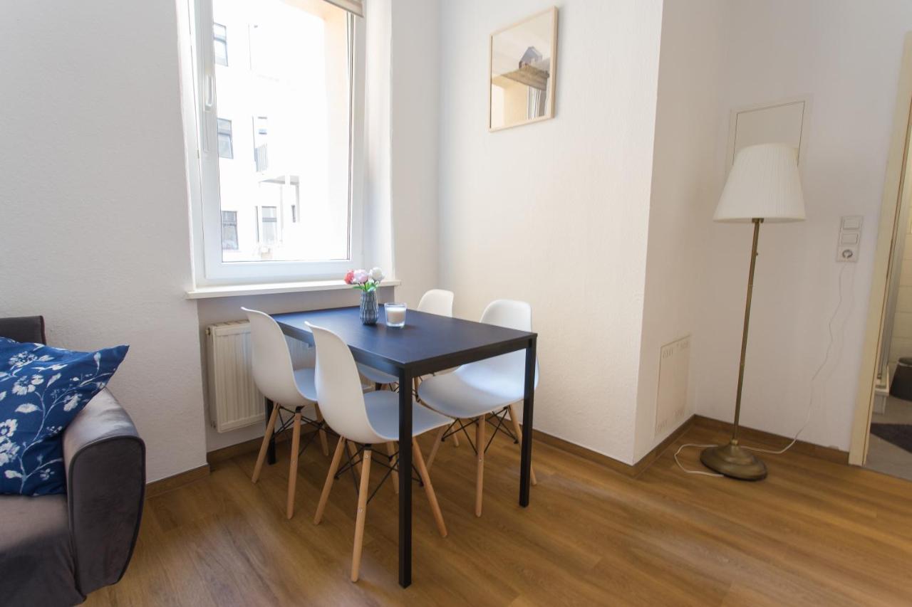 Fullhouse - Halle - T28 - Hawk Apartment Exteriör bild
