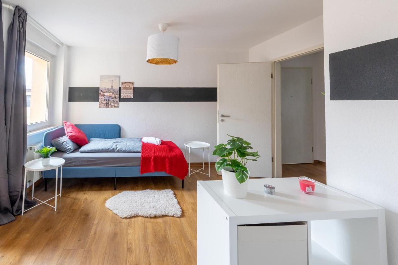 Fullhouse - Halle - T28 - Hawk Apartment Exteriör bild