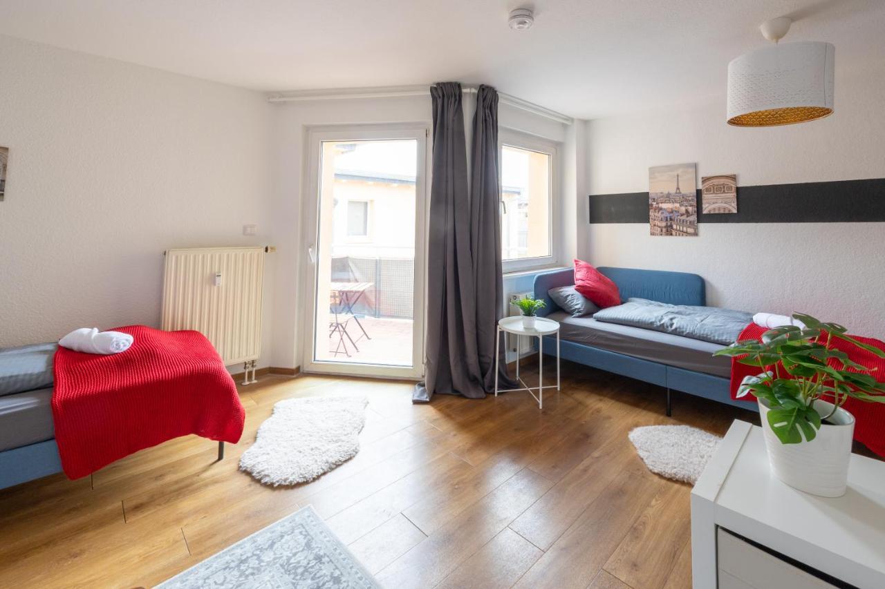 Fullhouse - Halle - T28 - Hawk Apartment Exteriör bild